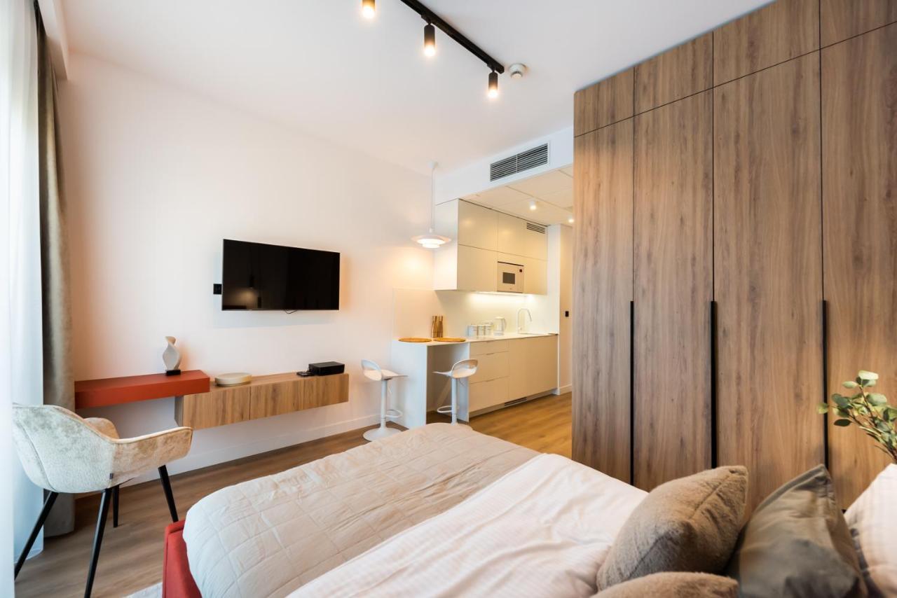 ורשה 11Th Floor Voguish Studio מראה חיצוני תמונה